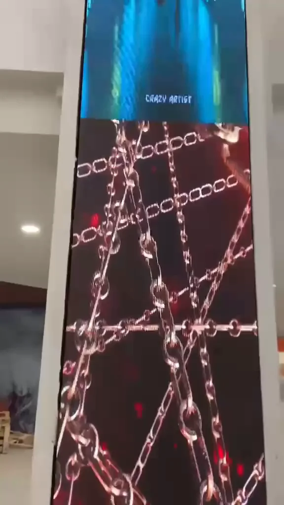 Dış Cephe LED Ekran Projeleri çözümünü kullanım ortamında gösteren LED ekran